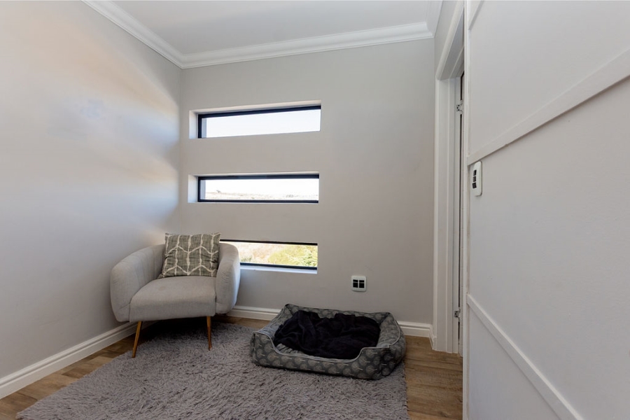 4 Bedroom Property for Sale in Calypso Beach Western Cape